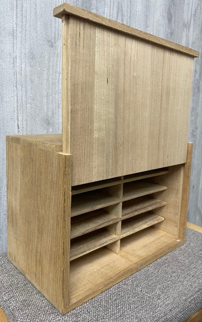 尾形乾山の「色絵十二か月歌絵皿」12枚セット - メルカリ