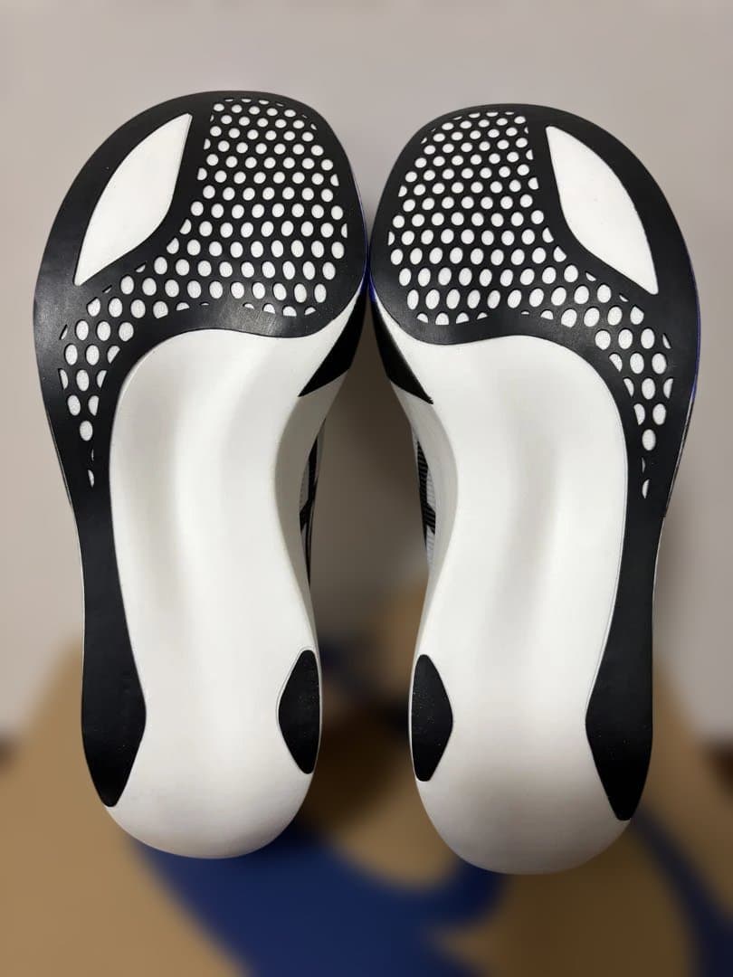 新品 asics メタスピードレイ 26.5cm