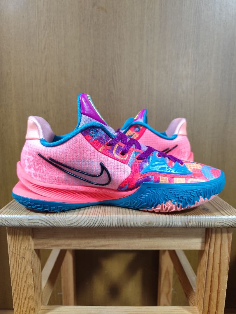 Nike Kyrie Low 4　ナイキ　カイリーロー4　26.5cm　カイリー
