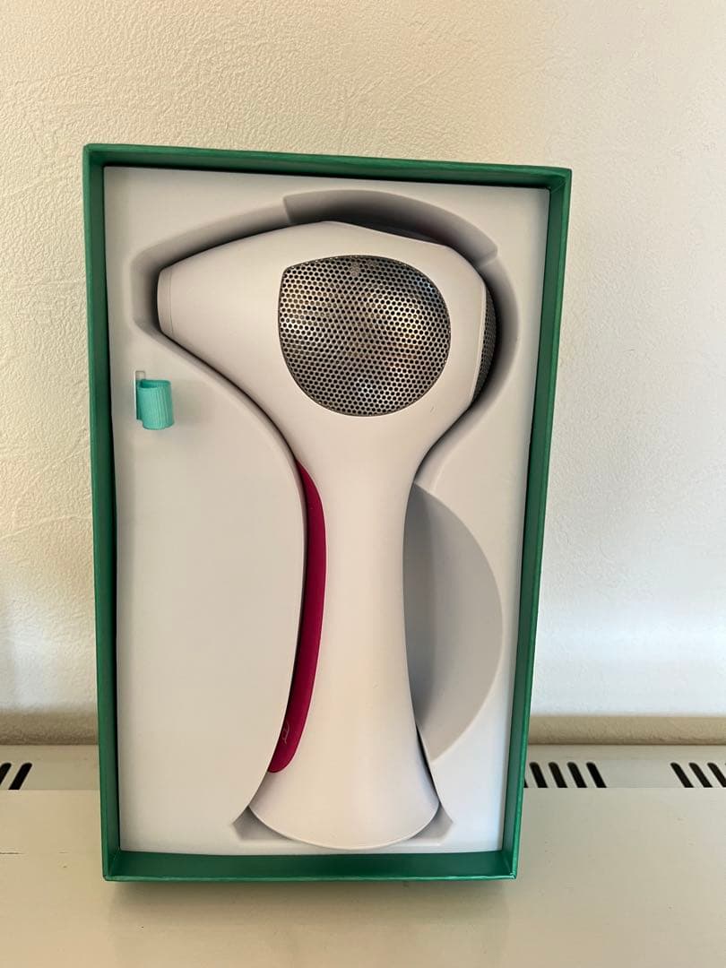 さとみ様専用tria beauty Hair Removal Laser 4X - メルカリ