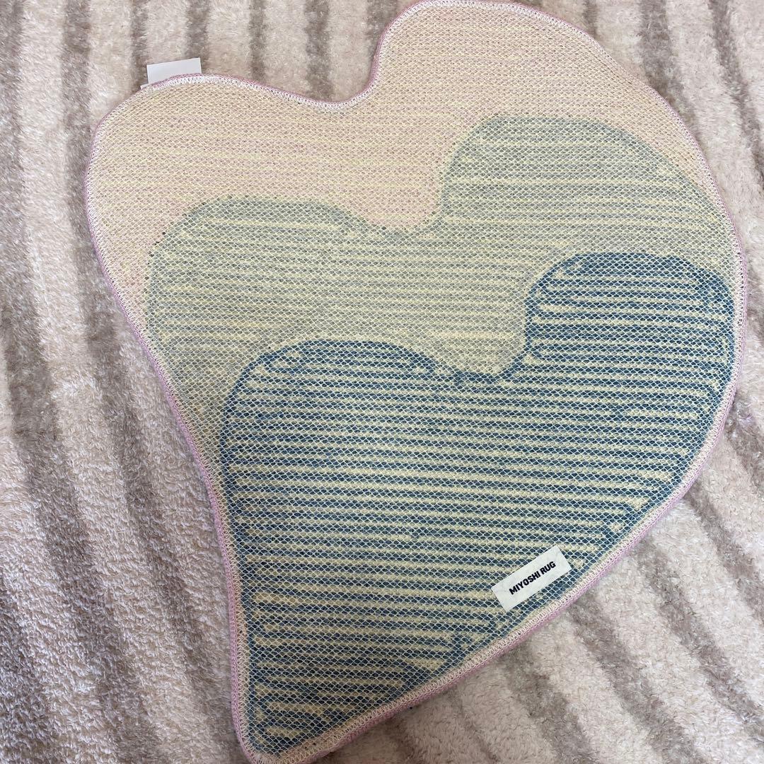 新品未使用】MIYOSHI RUG HEART RUG ミヨシラグ ハートラグ - メルカリ