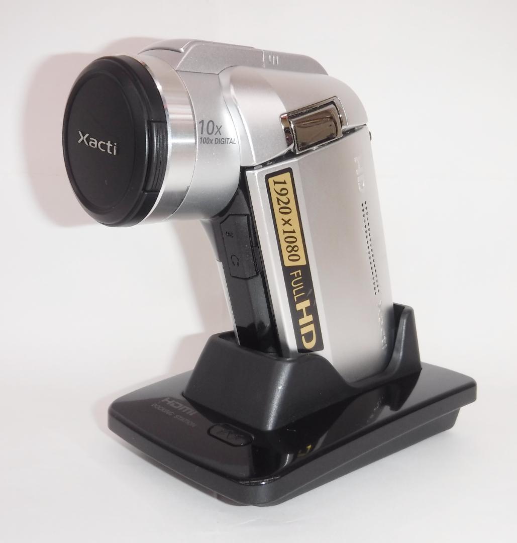 dmx-hd1000 フルHDビデオカメラ SANYO　美品 Amazon | SANYO デジタルムービーカメラ Xacti (ザクティ) シルバー