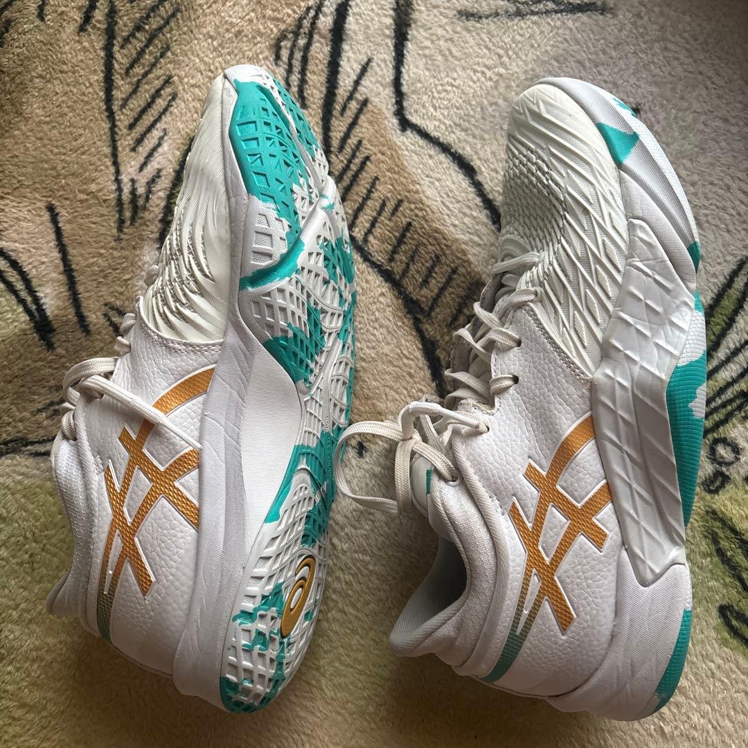 ASICS アンプレアルスロー2 バスケットボールシューズ - メルカリ