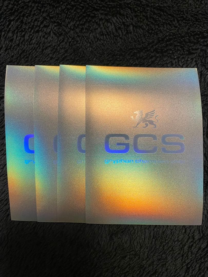 グリフォンCS スリーブ　金　4枚 グリフォンCS スリーブ 金 4枚 グリフォンCS スリーブ 金 4枚