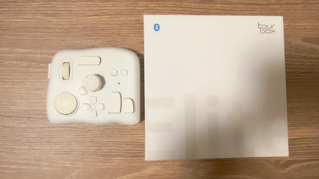 TourBox Elite【国内正規品】左手デバイス Bluetooth対応 Amazon.co.jp: TourBox Elite 左手デバイス 無線 Bluetooth プロ向け 2