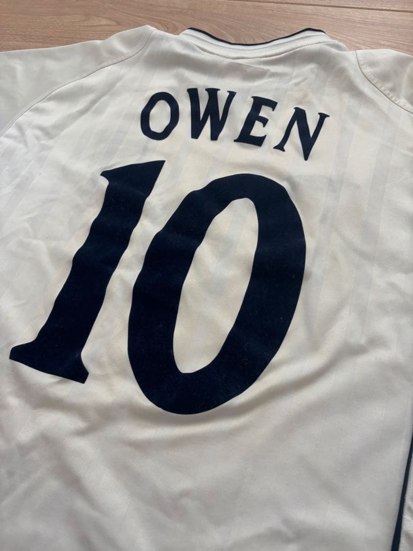 サッカーイングランド代表 マイケル・オーウェン 引退を表明した