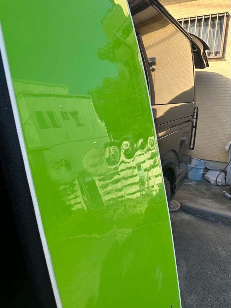 7.0f スポンジボード　ミッドレングス　トライフィン　ブラック/グリーン