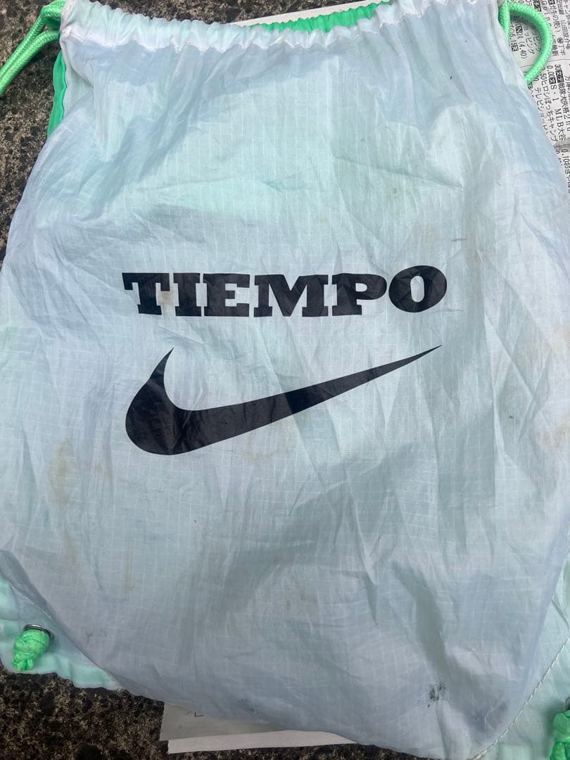 NIKEサッカースパイクティエンポ6 SG 27.5cm