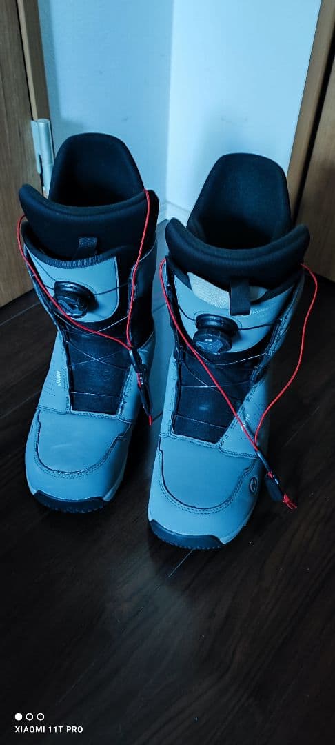 ナイデッカー NIDECKER スノーボード ブーツCASCADE 28.5cm