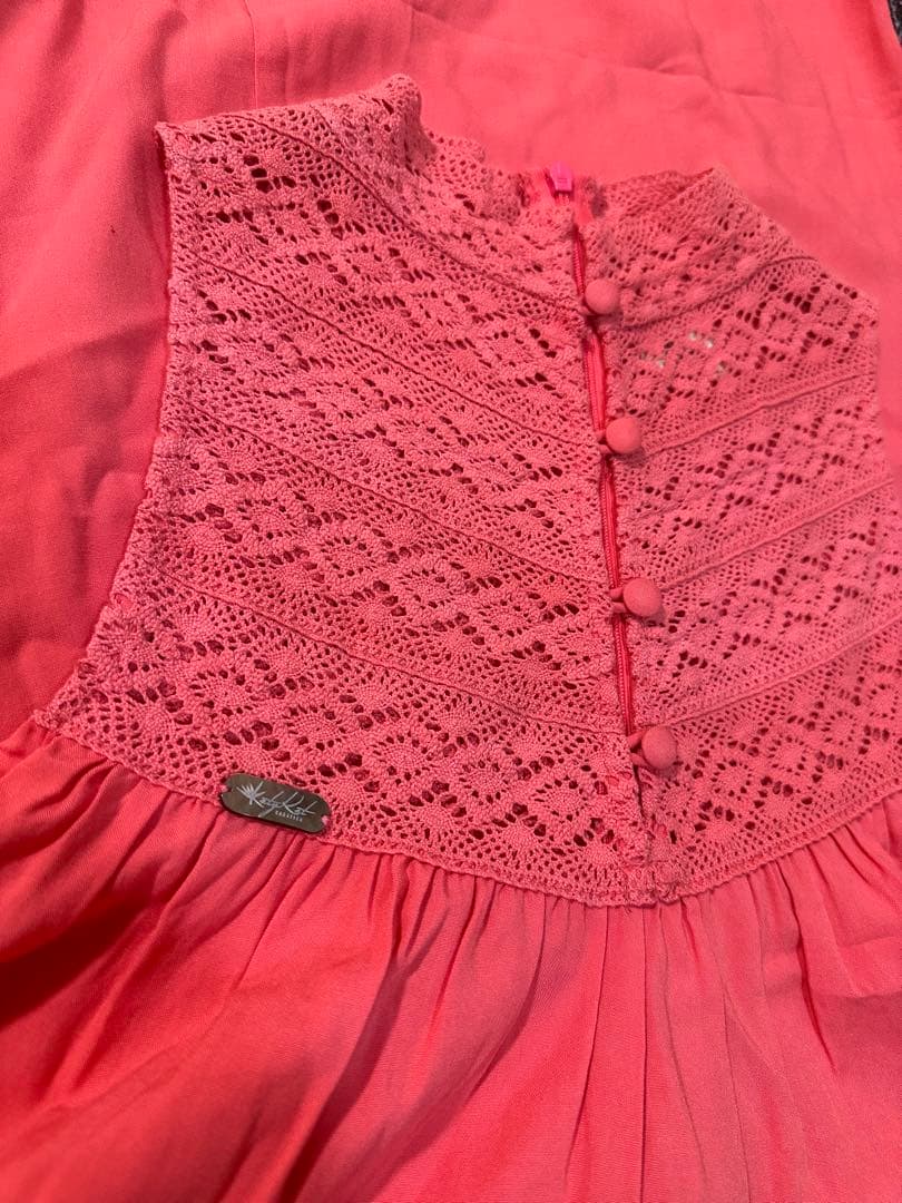 SALE】【AHU Tahiti】ワンピース Sサイズ サーモンピンクの通販はau