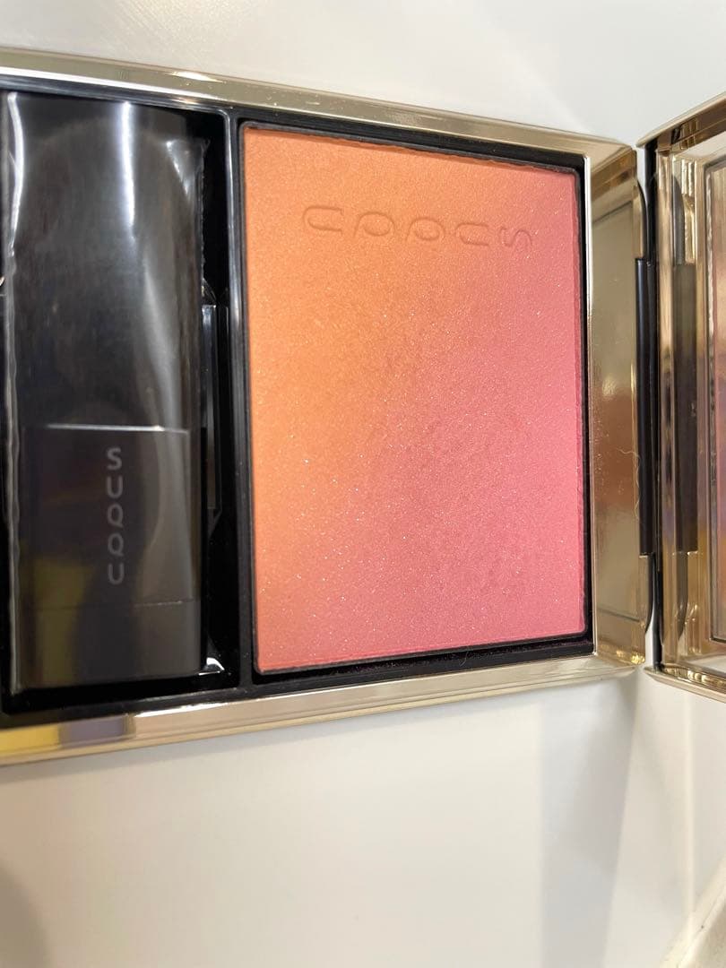 SUQQUブラーリングカラーブラッシュ 112 咲結 SAKIMUSUBI - メルカリ