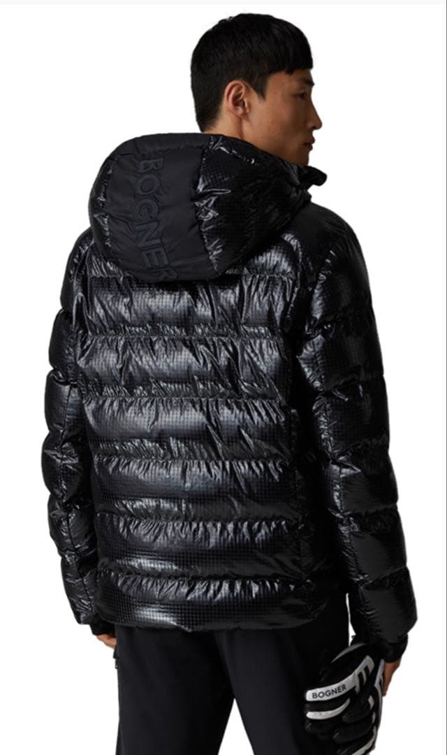 BOGNER ブラック メンズダウンジャケットMサイズの通販はau PAY