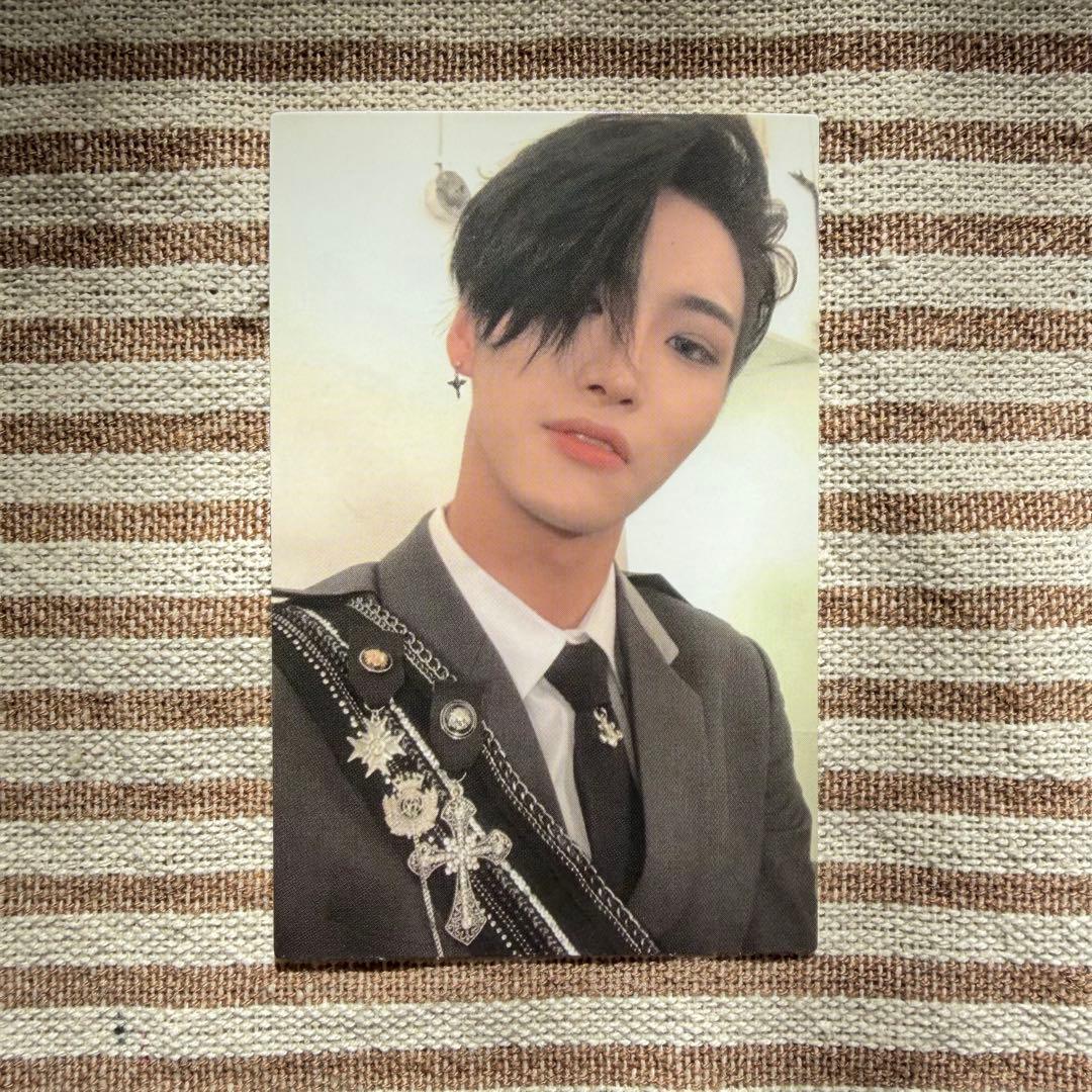 ATEEZ ソンファ トレカ Photo Card all to action - メルカリ