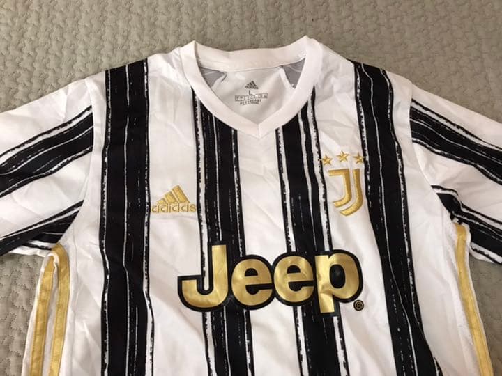 激レア クリスティアーノ・ロナウド 直筆サイン入り写真＆ユニホーム