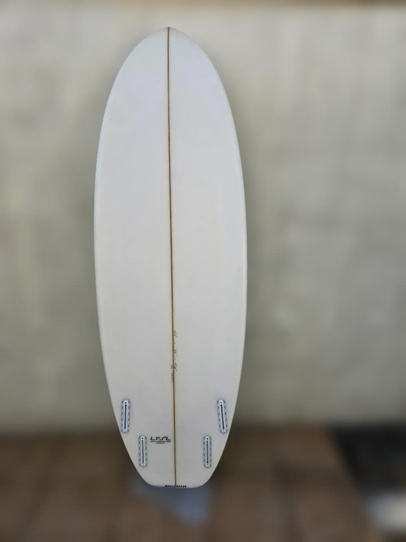 美品 レイジールー サーフボード 5'10 40L｜使用1回 - メルカリ