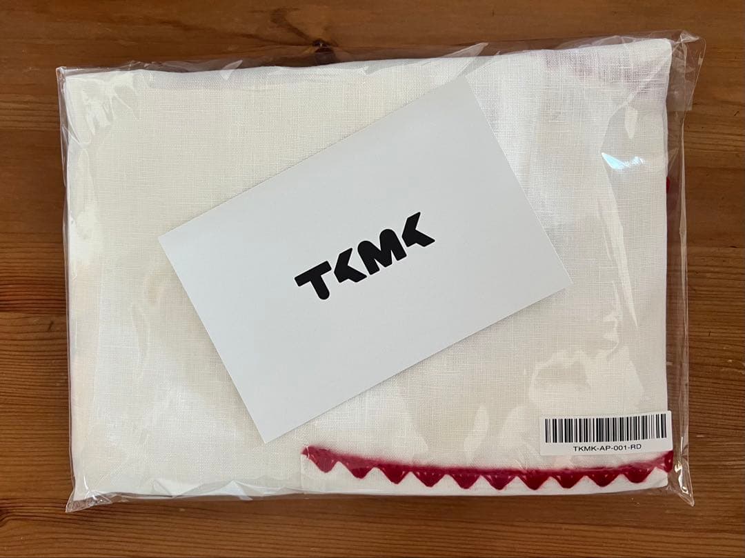 ウミイキタイ タキマキエプロン　新品 滝沢眞規子さんプロデュースのエプロンがオシャレすぎる【プレゼント