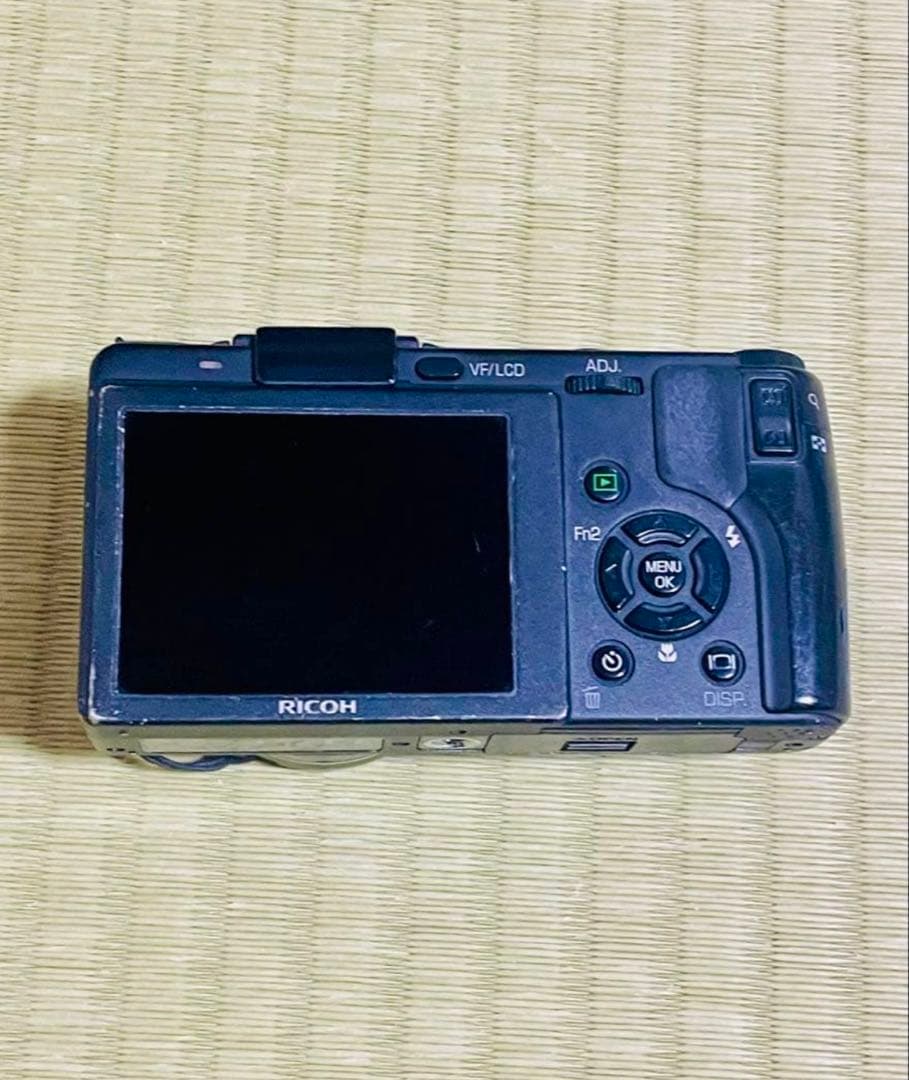 RICOH GX200 コンパクトデジタルカメラ 動作未確認 - メルカリ