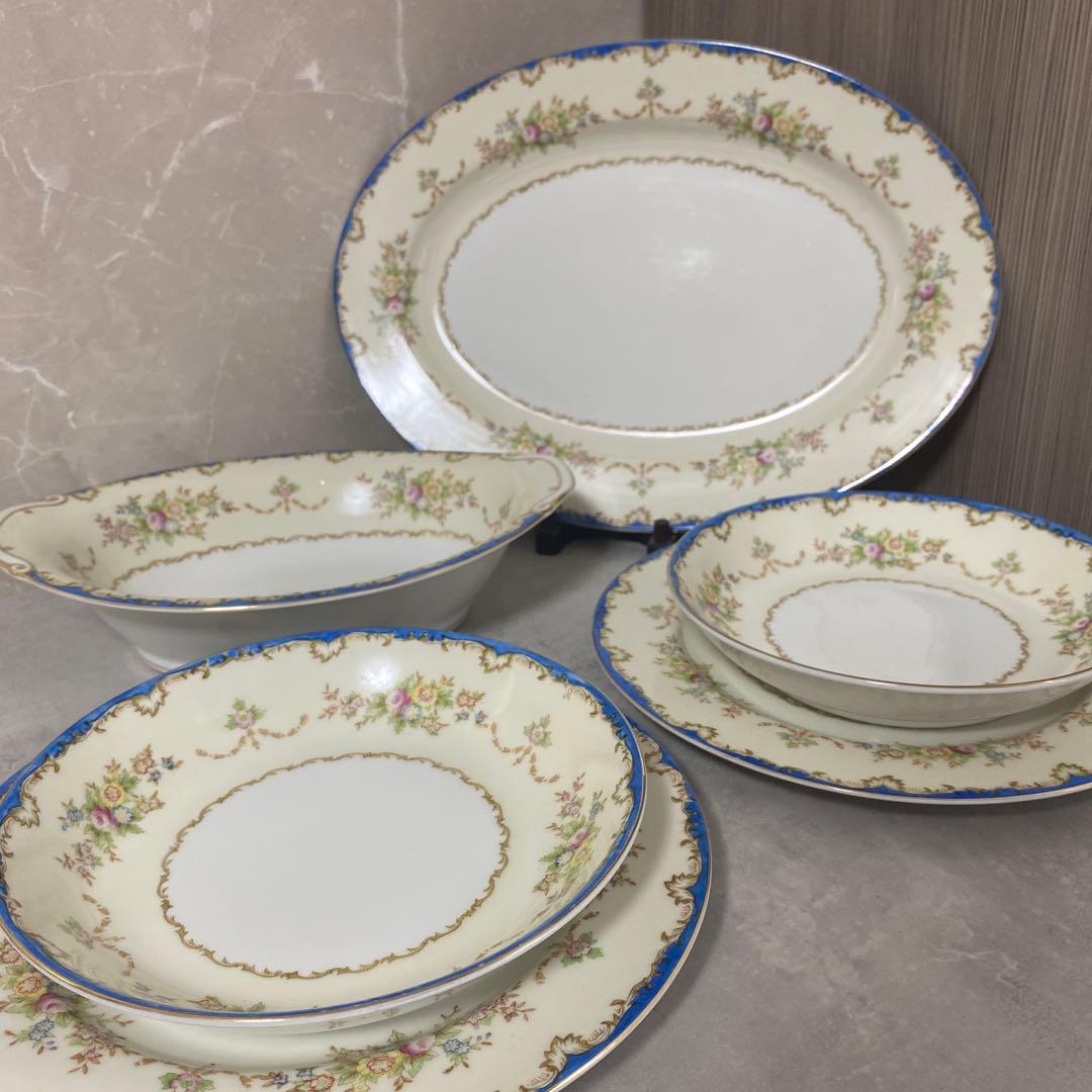 ノリタケ　オキュパイドジャパンと思われるディナーセット　1947年〜1952年頃 ノリタケ オキュパイドジャパンと思われるディナーセット 1947年〜1952年頃