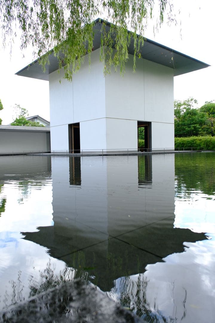 TAMRON 18-300 mm F3.5-6.3 Xマウント