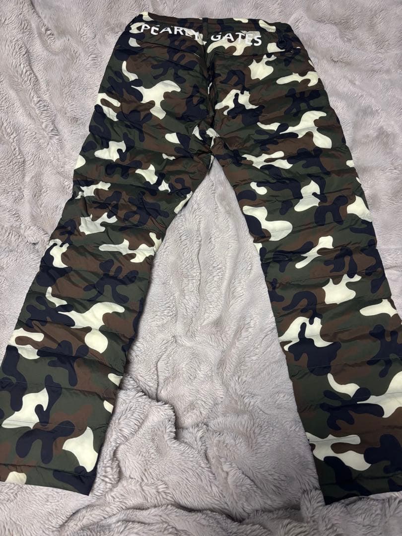 希少サイズ6 パーリーゲイツ ダウンパンツ パンツ 中綿 ダウン 迷彩