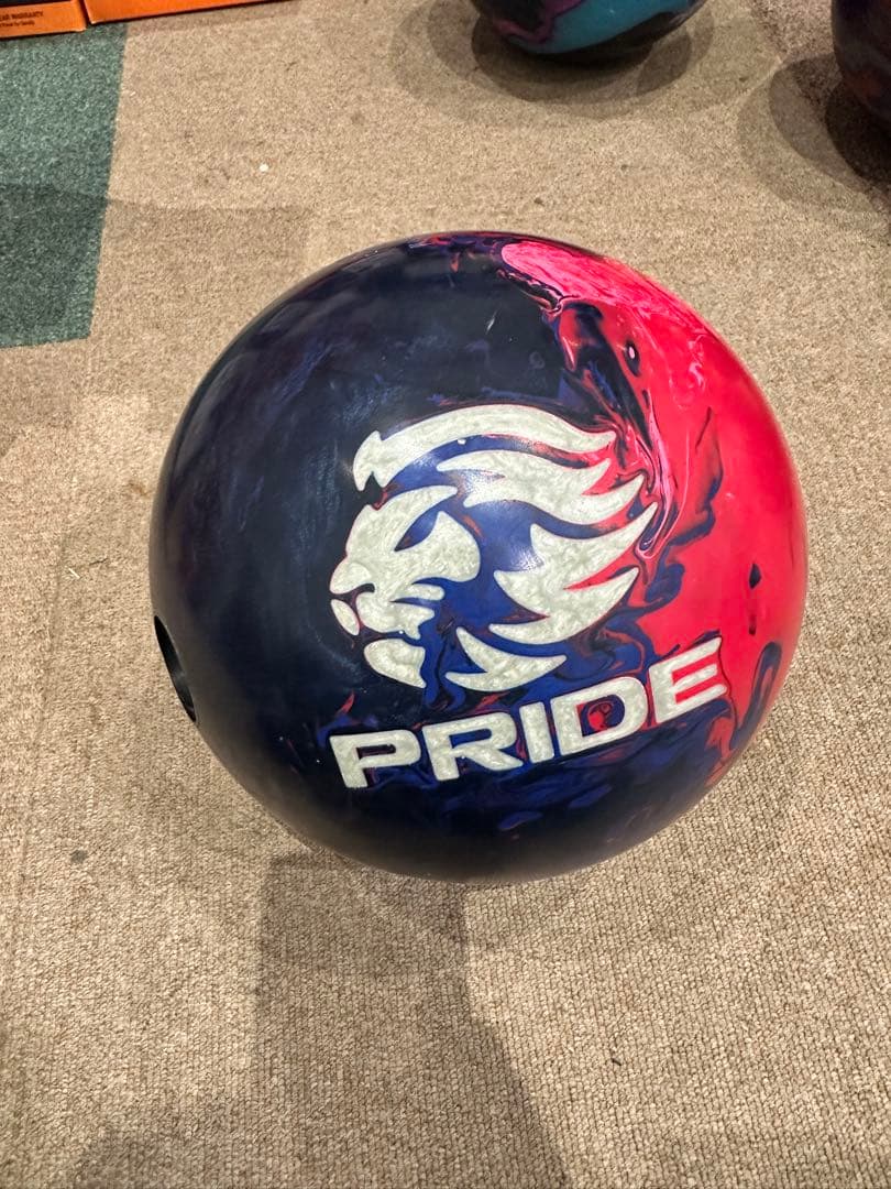 ★美品★モーティブ　プライドリバティ　ボウリングボール　15ポンド プライドと技術の融合した最高傑作】モーティブ プライド リバティ