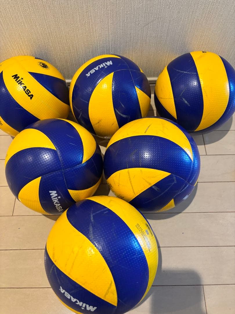 Mikasa バレーボール 6個セット　４号球　エコメルカリ便にて。 MIKASA（ミカサ） バレーボール 6個セット 4号球 検定球 V400W ボール