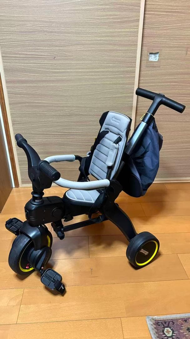 doona Liki Trike S3 グレー 折りたたみ三輪車 キャノピーなし Amazon.com: Doona Liki Trike S3, Greyhound - 5-in-1 Compact