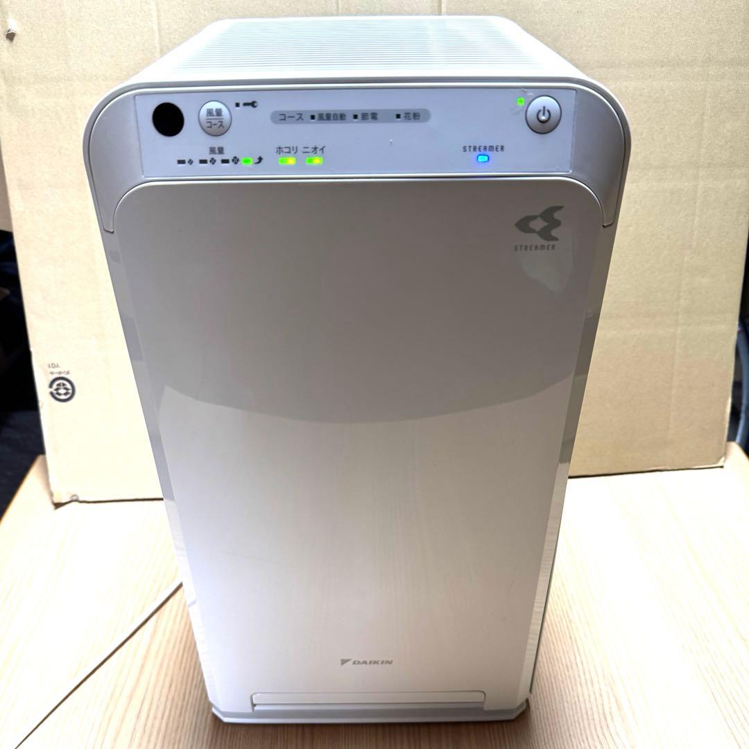 2022年製　ダイキン 空気清浄機 MC55Y-W ストリーマ空気清浄機 25畳 Amazon | ダイキン DAIKIN ストリーマ空気清浄機 ホワイト MC55Y(W
