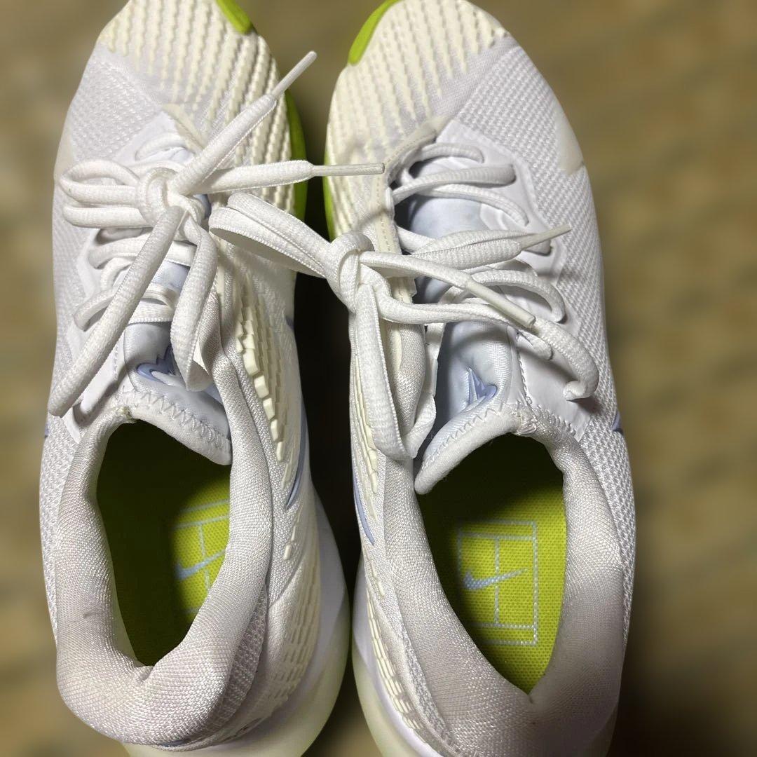 最終値下げ【ナダル】Nike テニスシューズ ホワイト/ライム 25cm