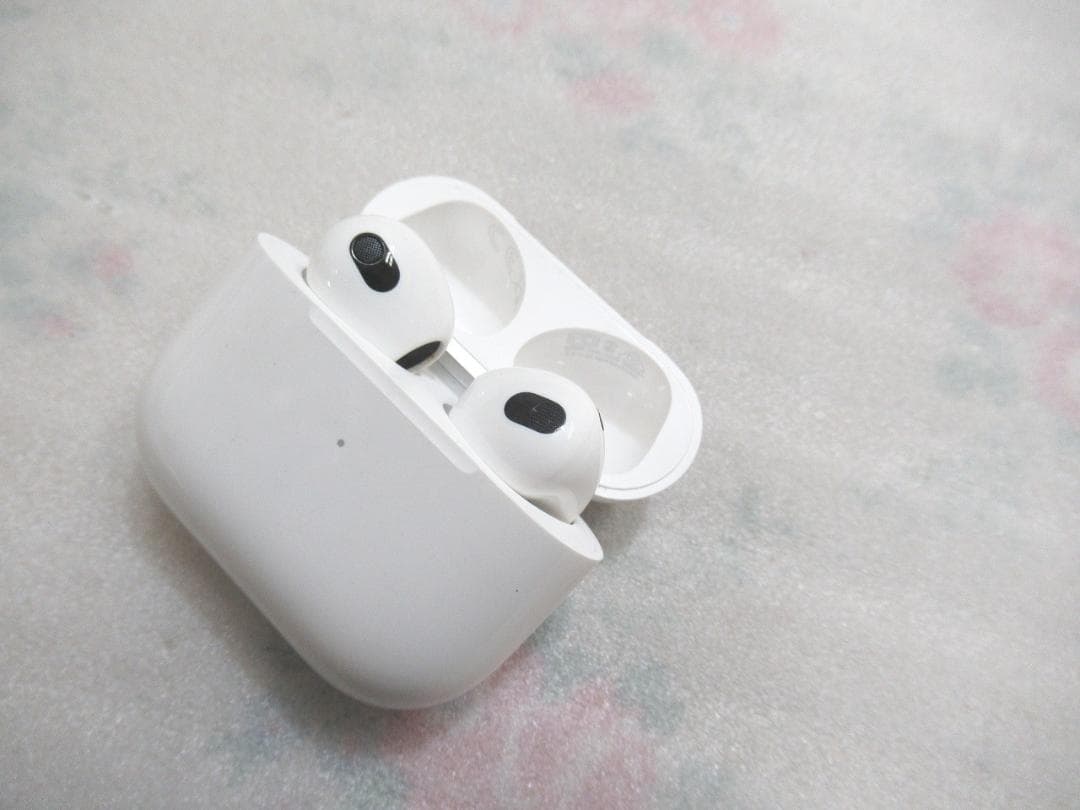 AirPods 第3世代 左右＆ケースセット A2564/A2565/A2566 - メルカリ