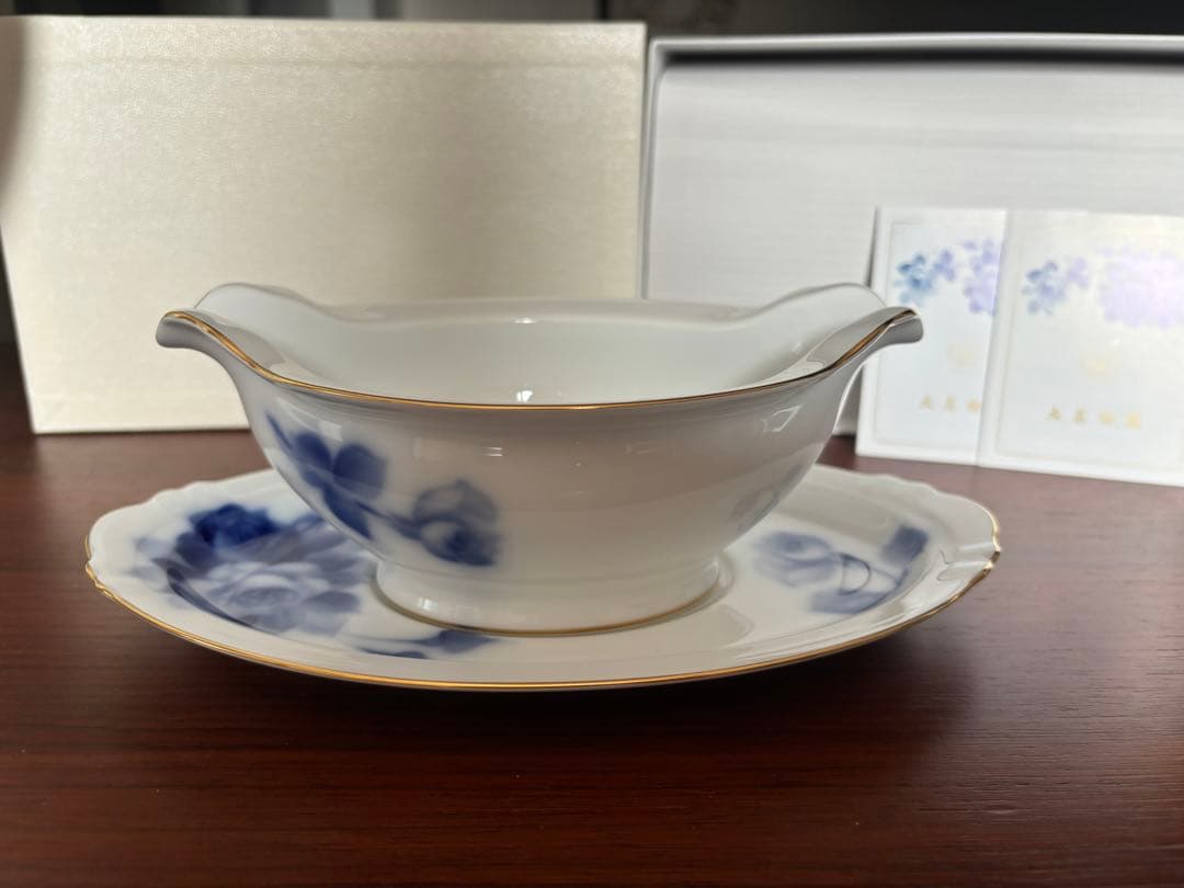 【半額以下】大倉陶園　ブルーローズ　グレービー 大倉陶園100周年記念ブルーローズ カップ＆ソーサー