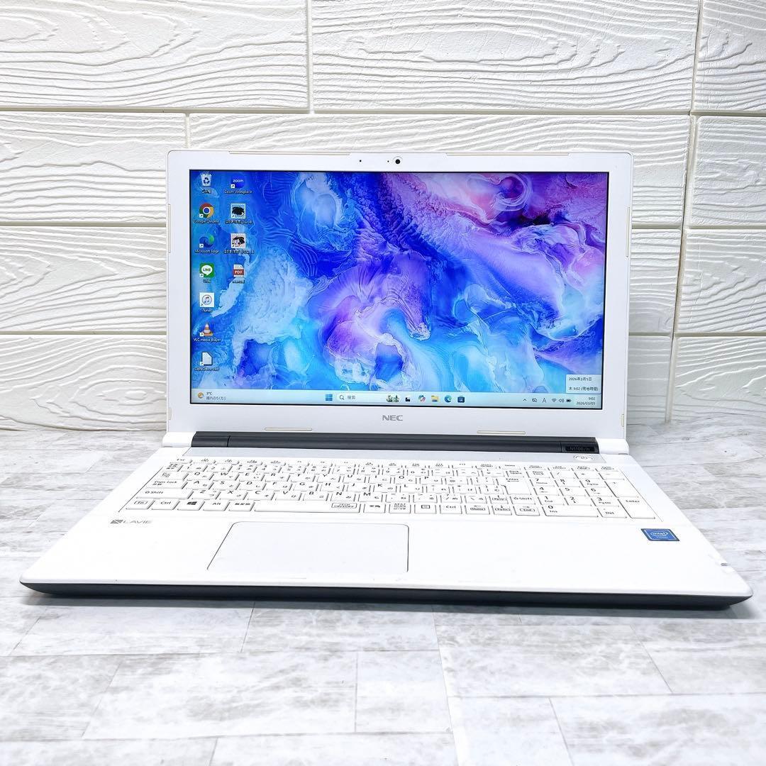 人気ホワイト✨SSD✨DVD カメラ ノートパソコン✨Windows11 白 - メルカリ