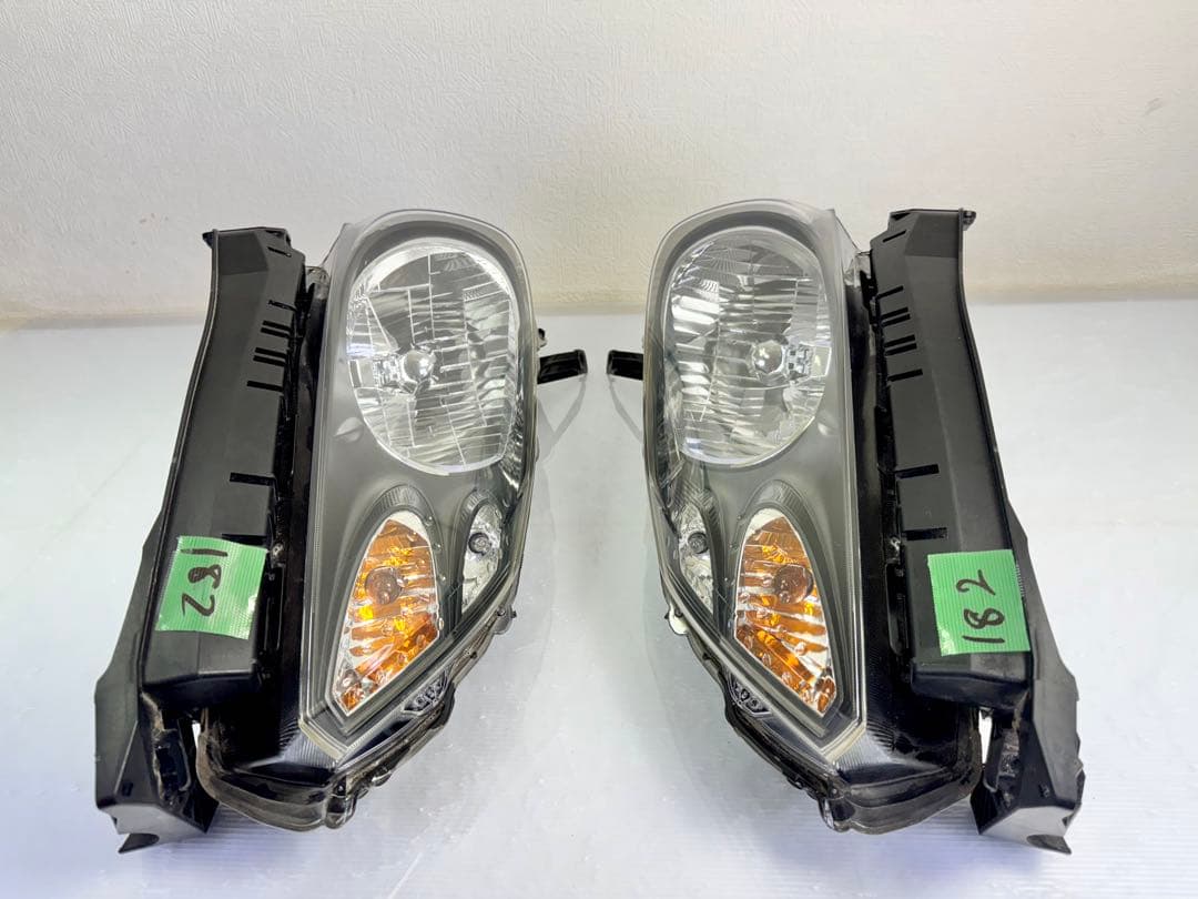美品 車検⭕️ホンダ フリード GB3 GB4 前期 HIDヘッドライト左右