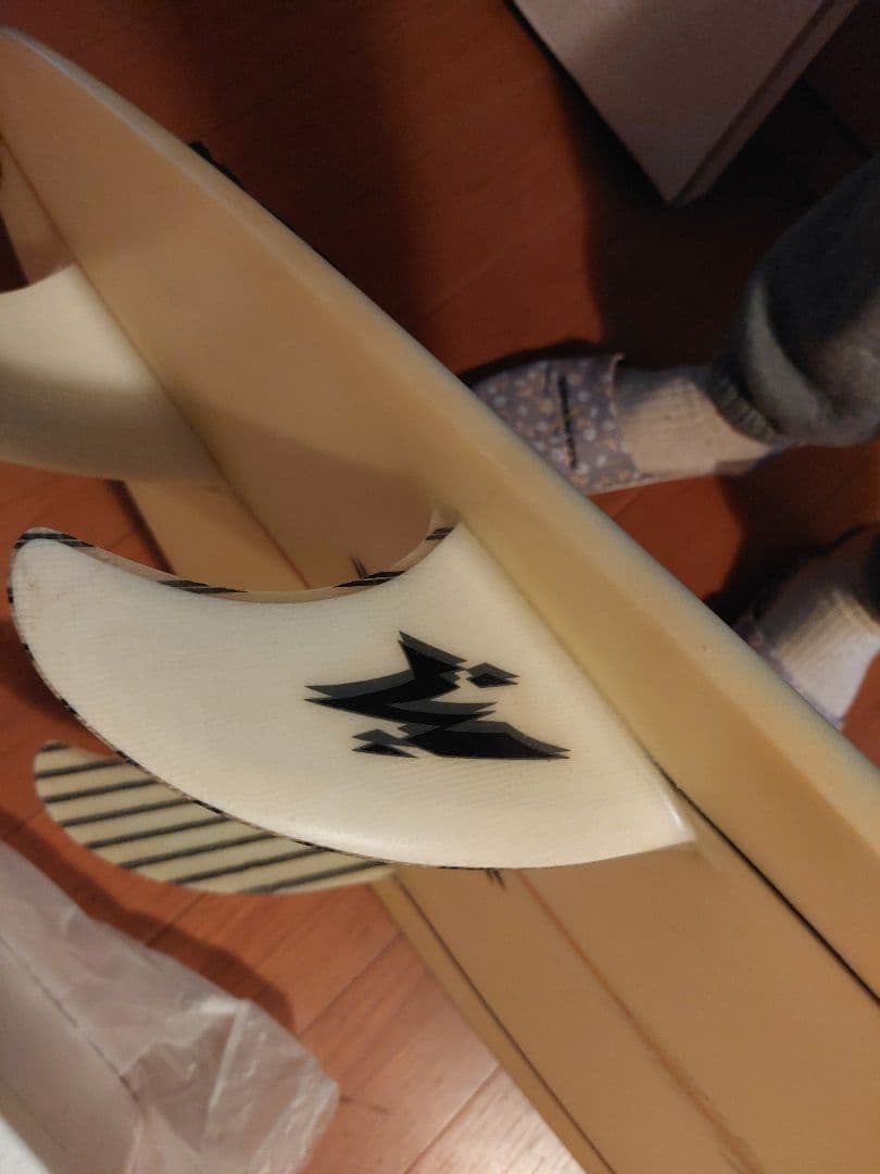 6.3 marbellaサーフボード ボードケース付き 引き取り限定