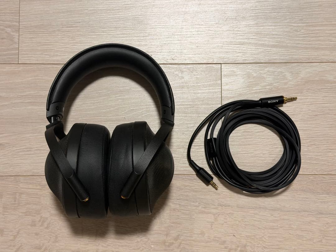 【まつたけさま専用】SONY MDR-Z1R & focal Amazon.com: Sony MDRZ1R Signature, Hi-Res Headphone, Black