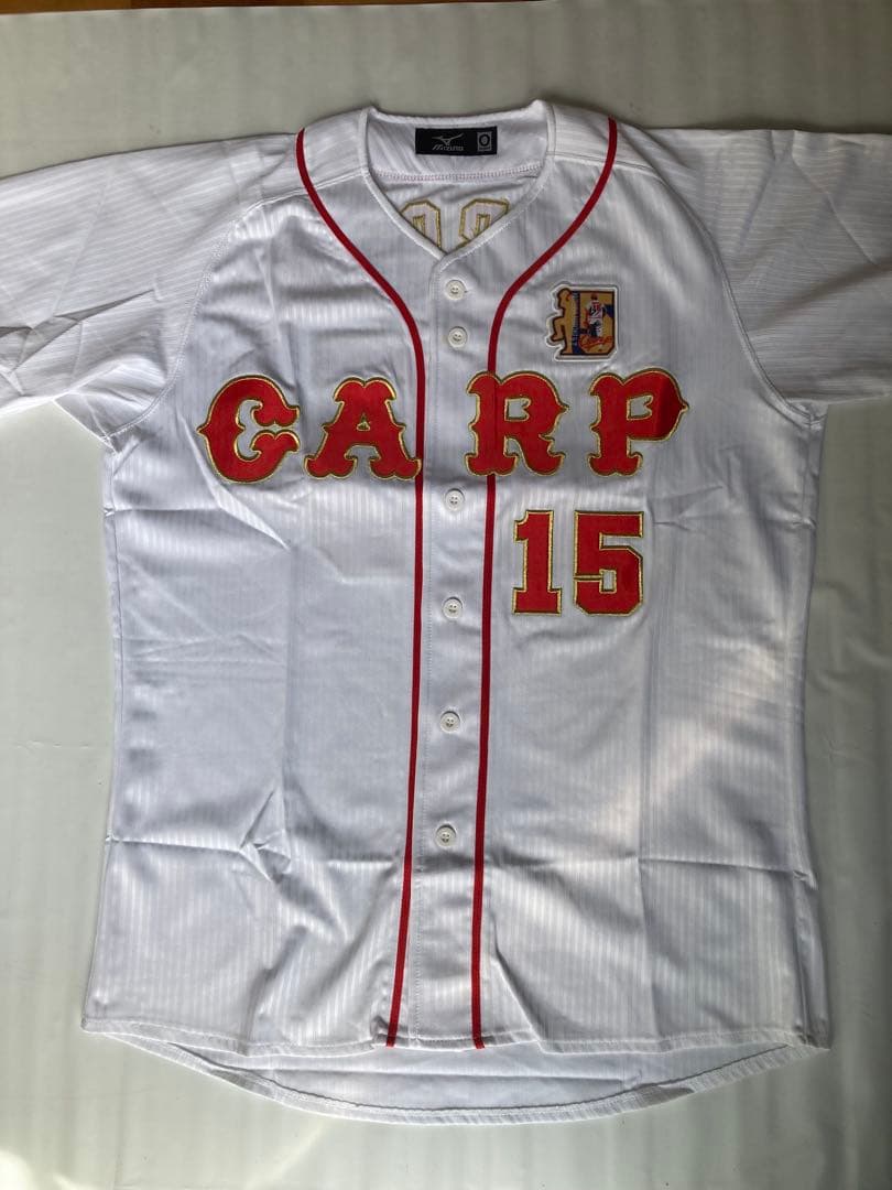 CARP 黒田投手引退記念ユニフォーム カープ】黒田博樹引退記念グッズが18日から発売／特別ユニフォームも