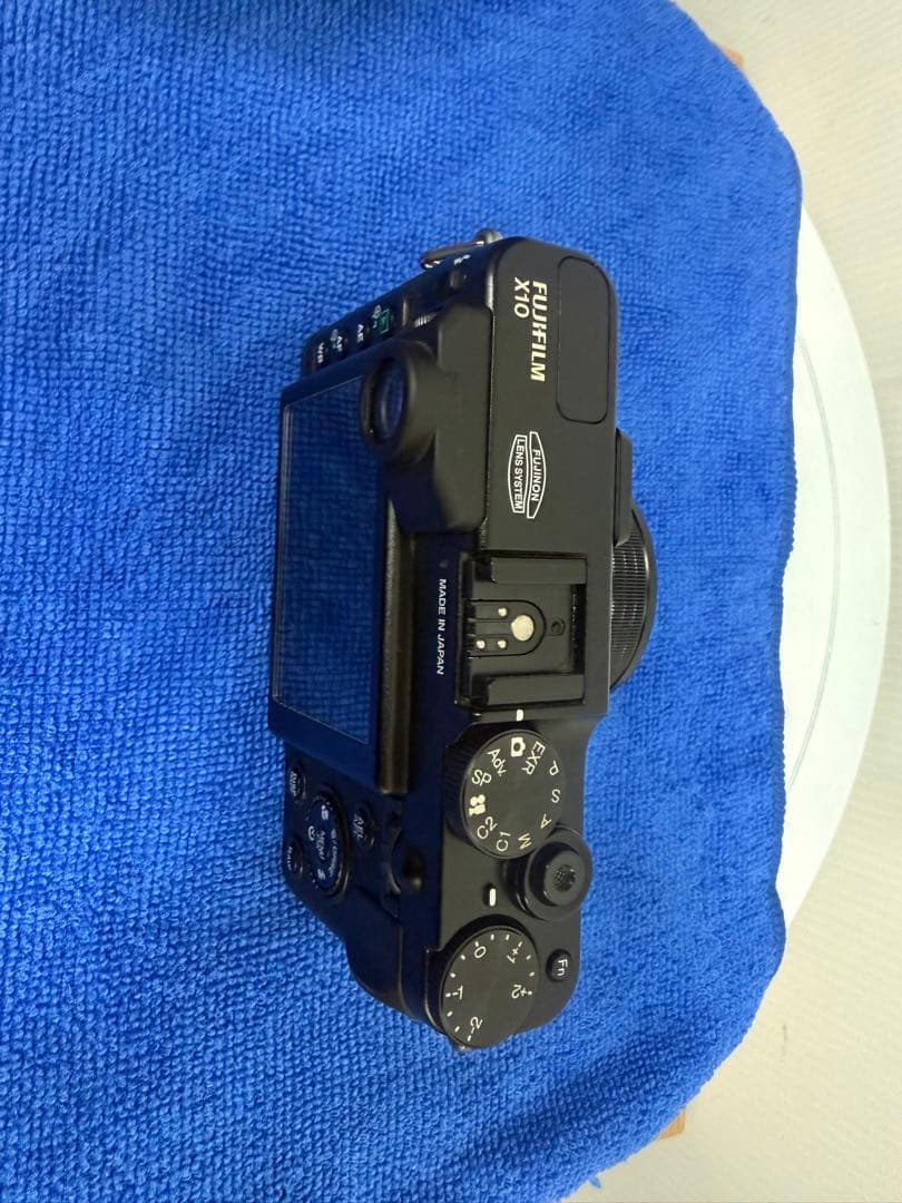 FUJIFILM X10 デジタルカメラ 新製品レビュー：FUJIFILM X10 - デジカメ Watch Watch