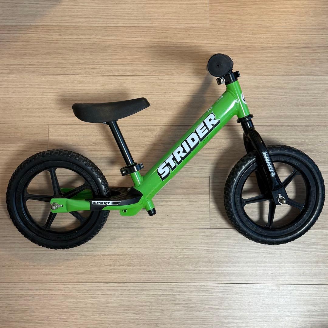 ストライダー 12インチ グリーン Sportモデル Amazon.co.jp: ストライダー スポーツモデル (STRIDER Sport) 12インチ