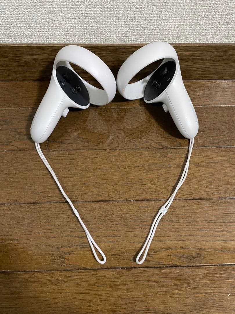 美品Oculus Quest 2 Meta 256GB VRヘッドセット - メルカリ