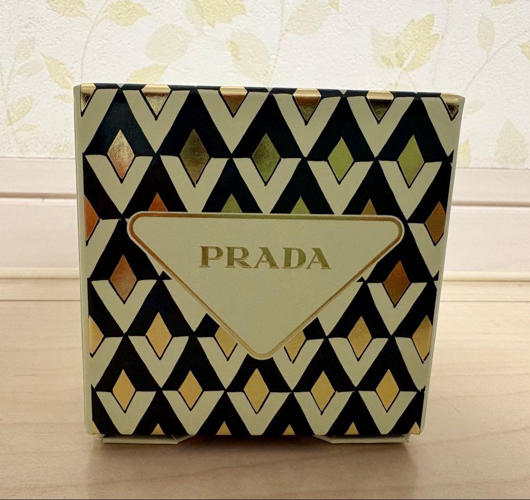 PRADA バーム ミニセット - メルカリ