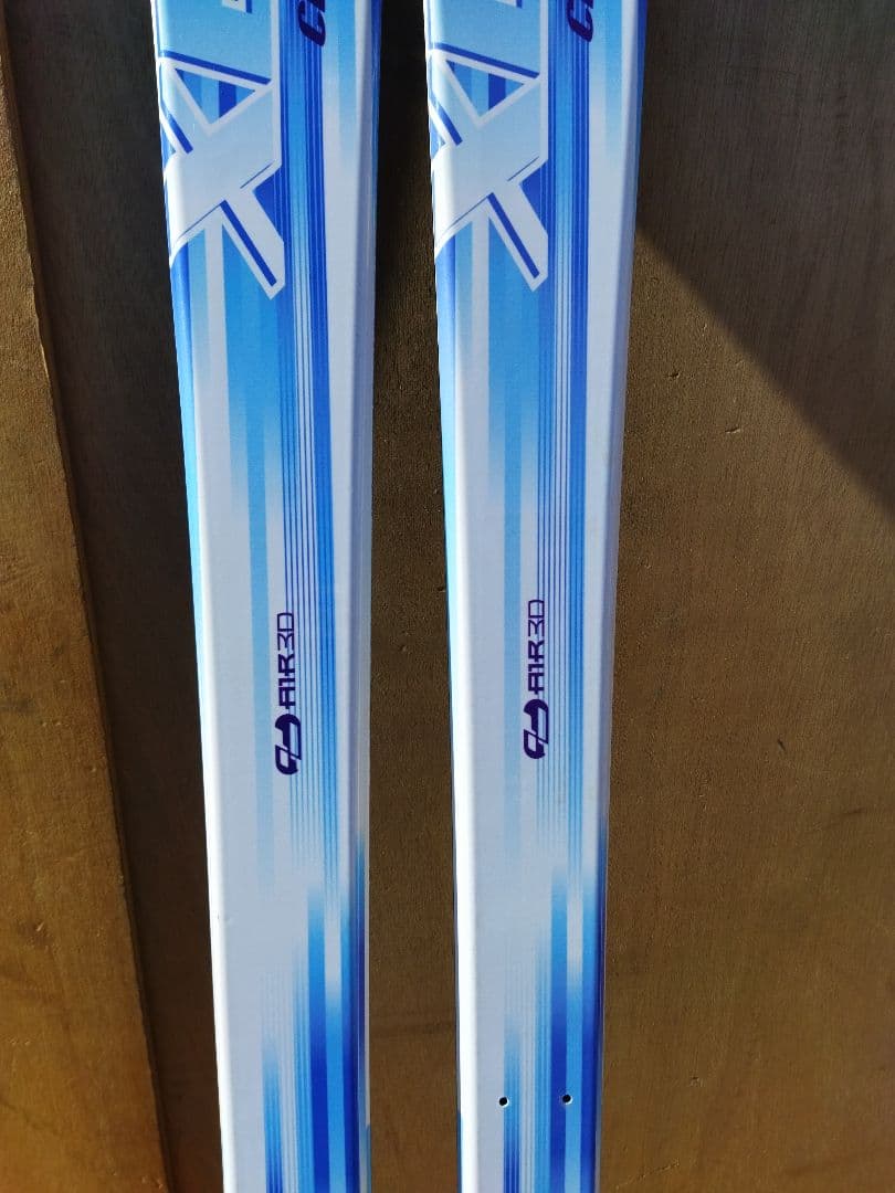 CROSS CARV X9 XERES スキー板 白 水色 - メルカリ