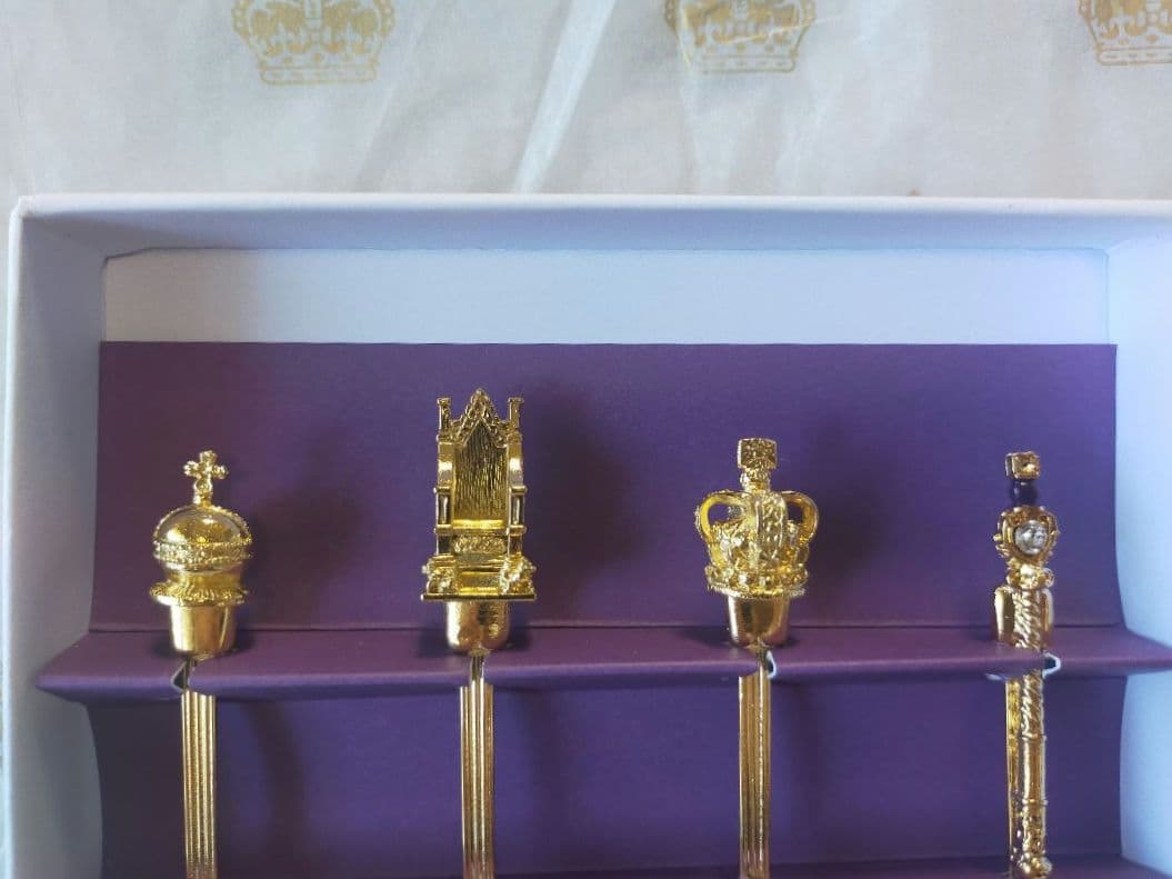 記念再値下げ！エリザベス女王即位70年記念 スプーンセット