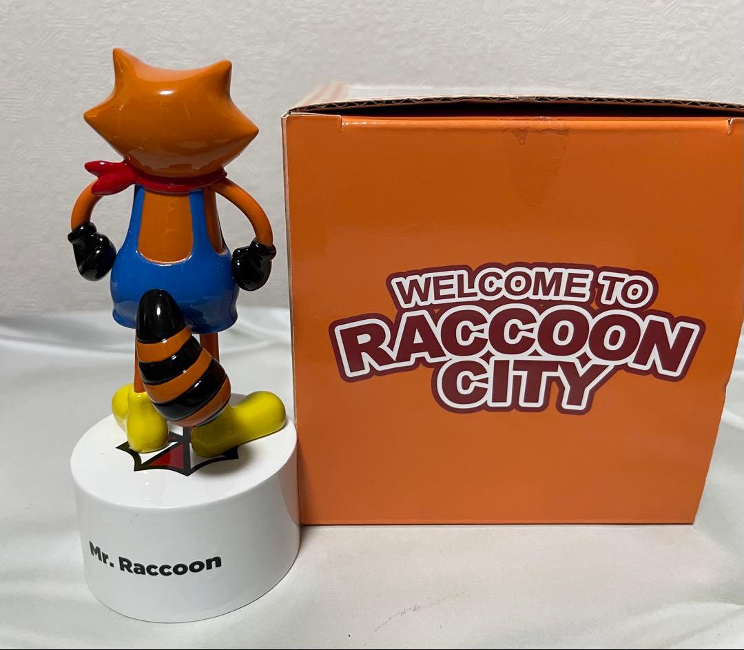 最安値 USJ限定 ラクーン君 バイオハザード 数量限定フィギュア - メルカリ