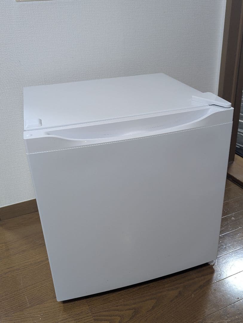 MAXZEN 冷凍庫 家庭用 小型 31L JR031ML01WH 2-4571495432080.jpg