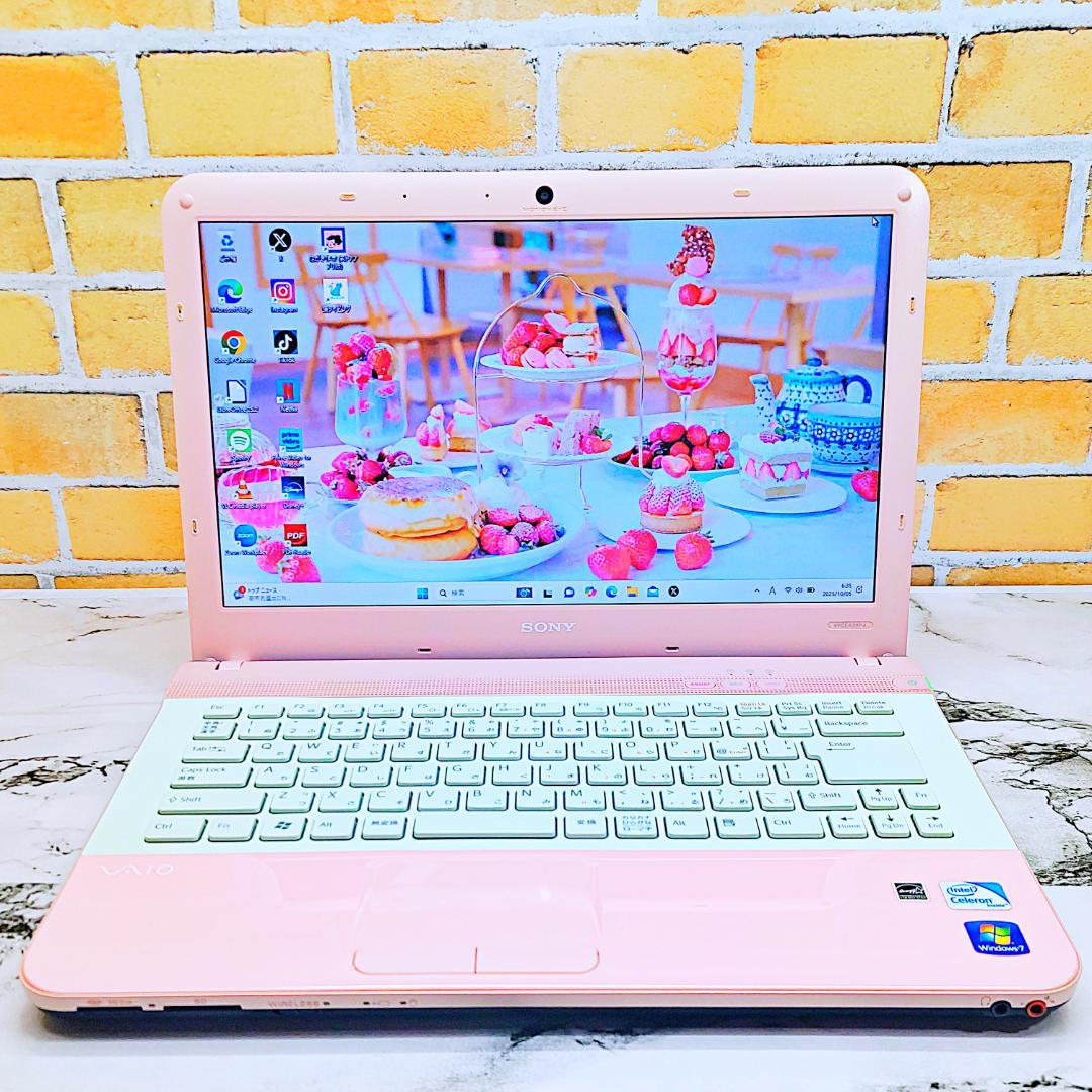 レアなミルキーピンク❤️爆速SSD✨面倒な初期設定済み☘️カメラ付ノートパソコン