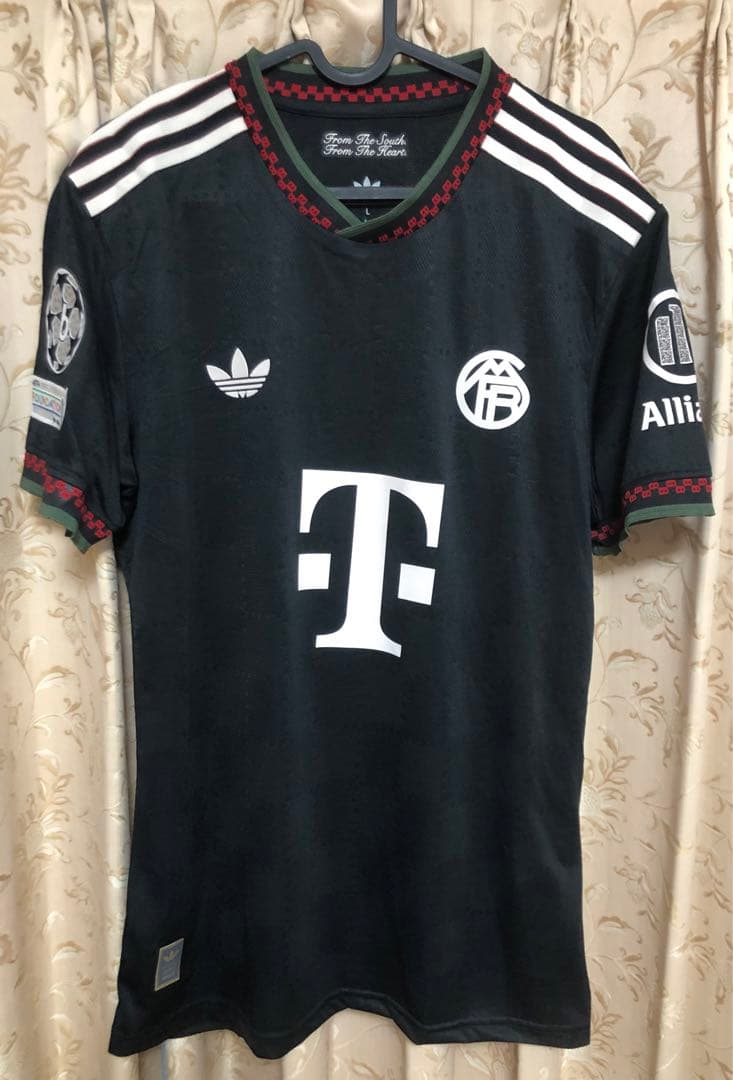 未使用]バイエルン25/26 3rd J・ムシアラ CL仕様 オーセンティック