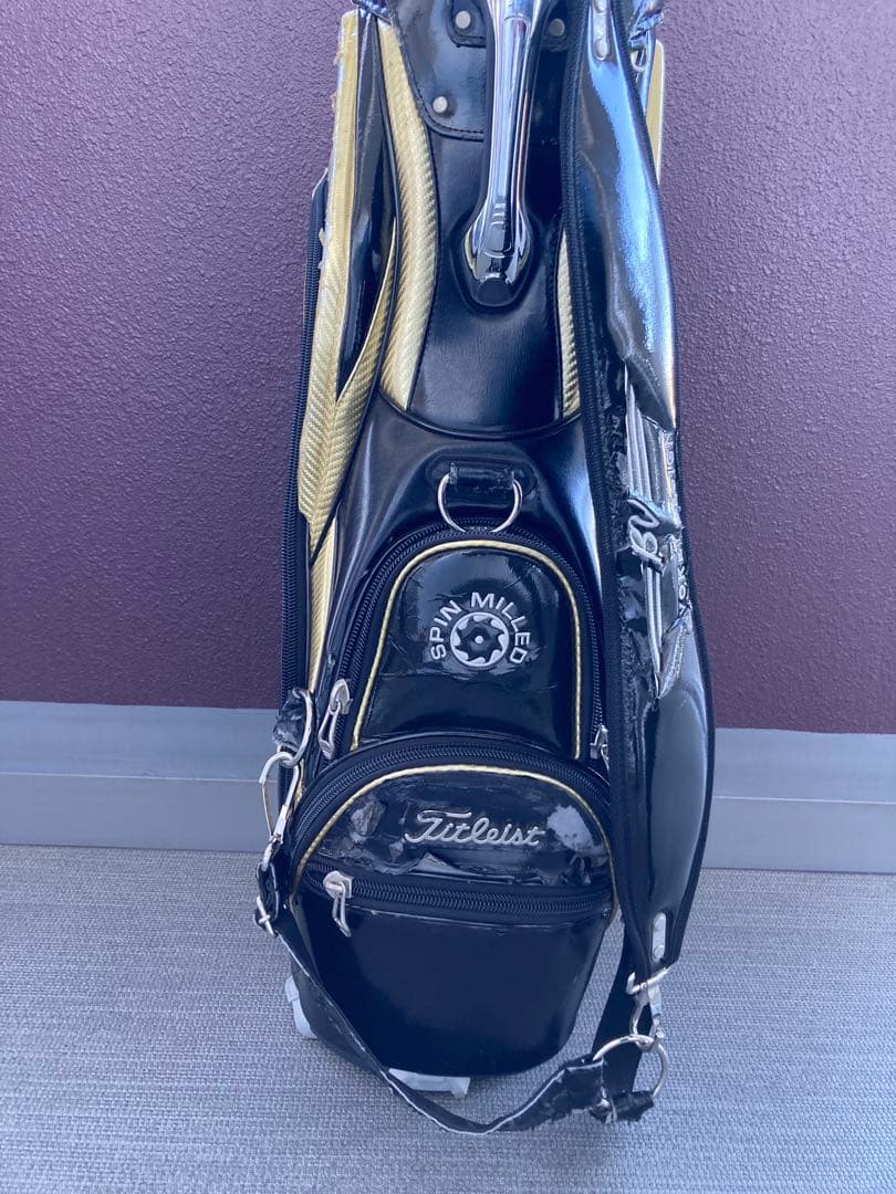 Titleist タイトリスト キャディバッグ 黒/金 - メルカリ