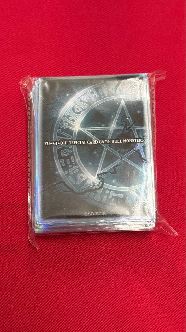 遊戯王公式スリーブ YCSA 五稜星の呪縛 100枚 未開封】五稜星の呪縛スリーブ〈YCSJ〉/100枚入り 販売ページ｜遊戯王