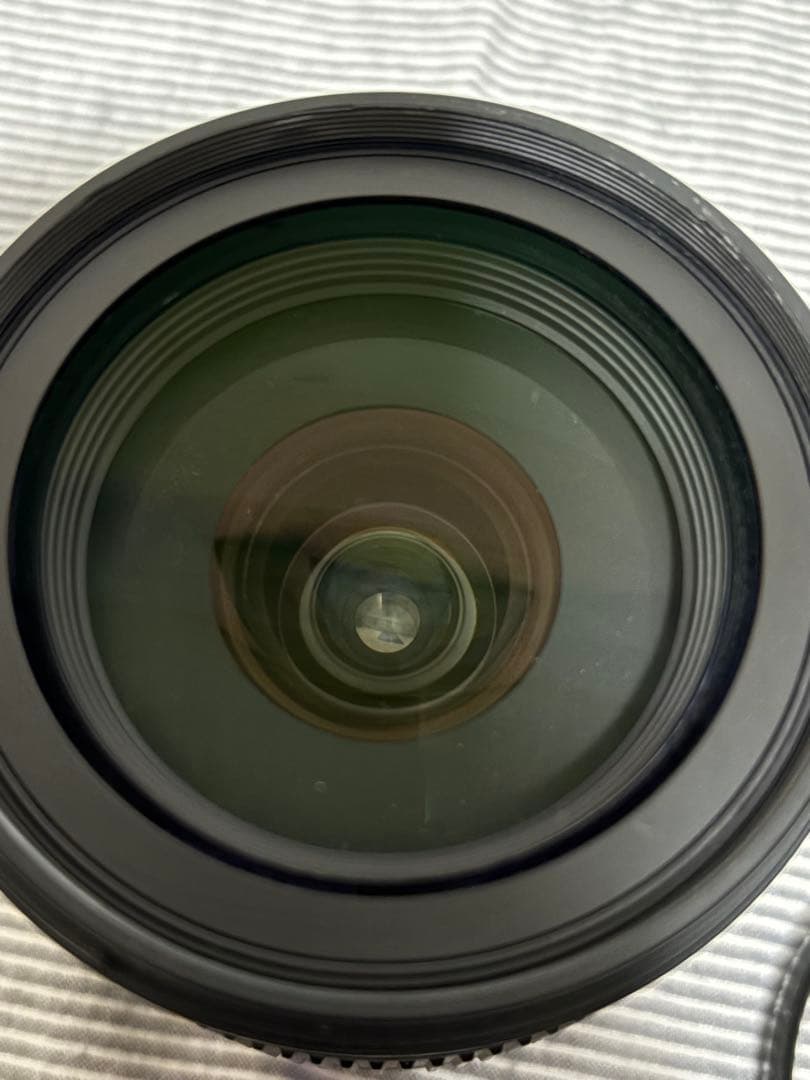 SIGMA DC 17-70mm F2.8-4 EFマウント