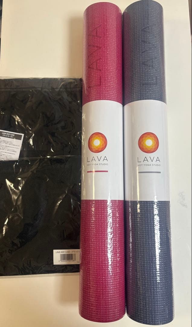 新品未使用　LAVA ヨガマット　ブルー　マゼンダ　収納ケースセット×2 新品未使用 LAVA ヨガマット マゼンダ145cm×61cm 収納ケースセット